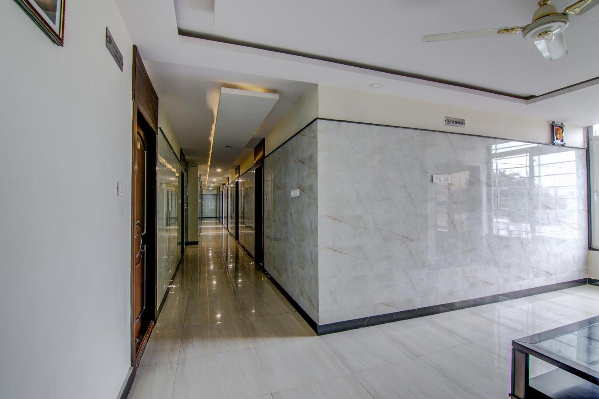 Hotel O Vb Grand Višákhapatnam Exteriér fotografie