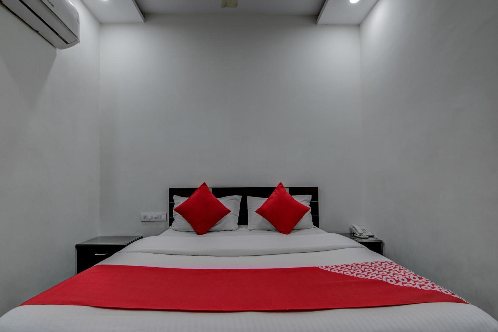 Hotel O Vb Grand Višákhapatnam Exteriér fotografie