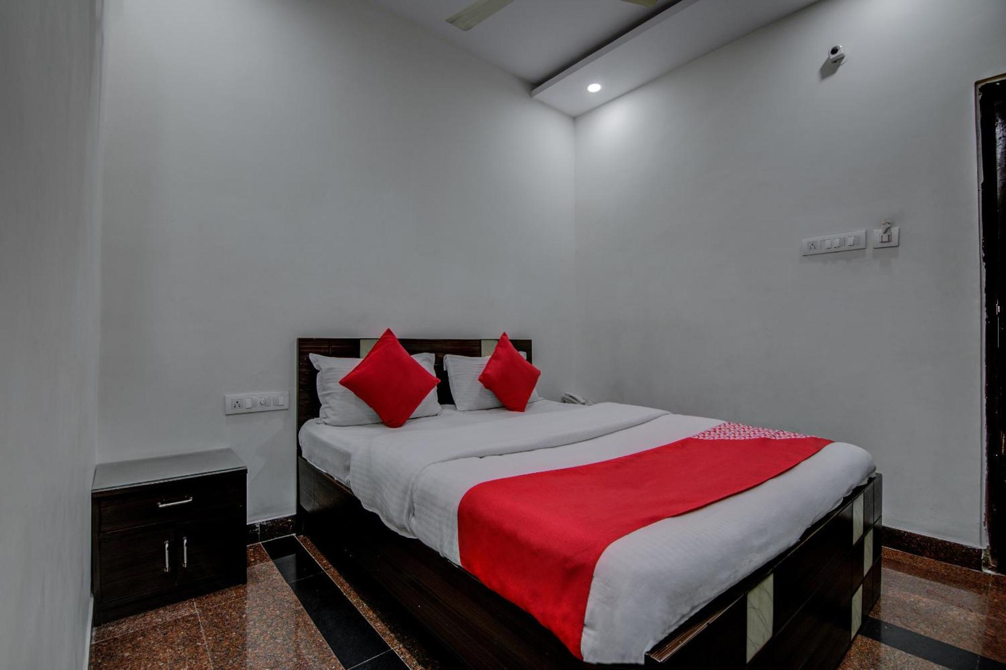 Hotel O Vb Grand Višákhapatnam Exteriér fotografie